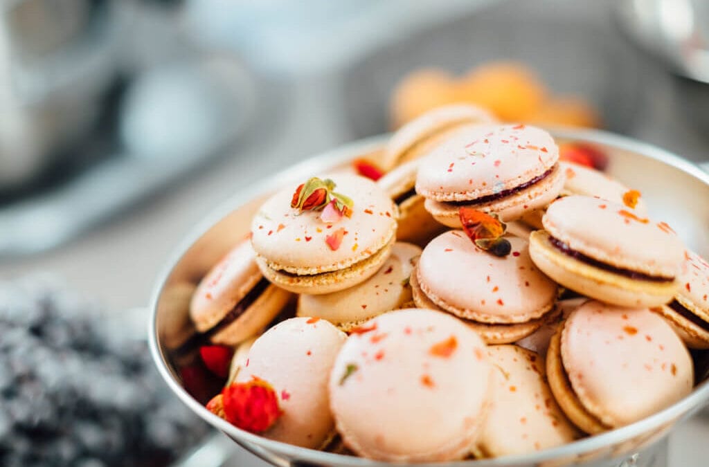 Wedding Desserts | Sweets, Treats, and All the Deets..