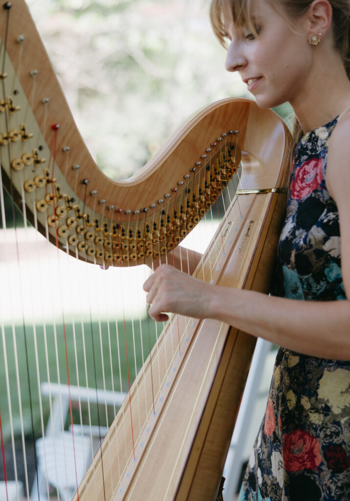 Harpist Magnolia Mansion