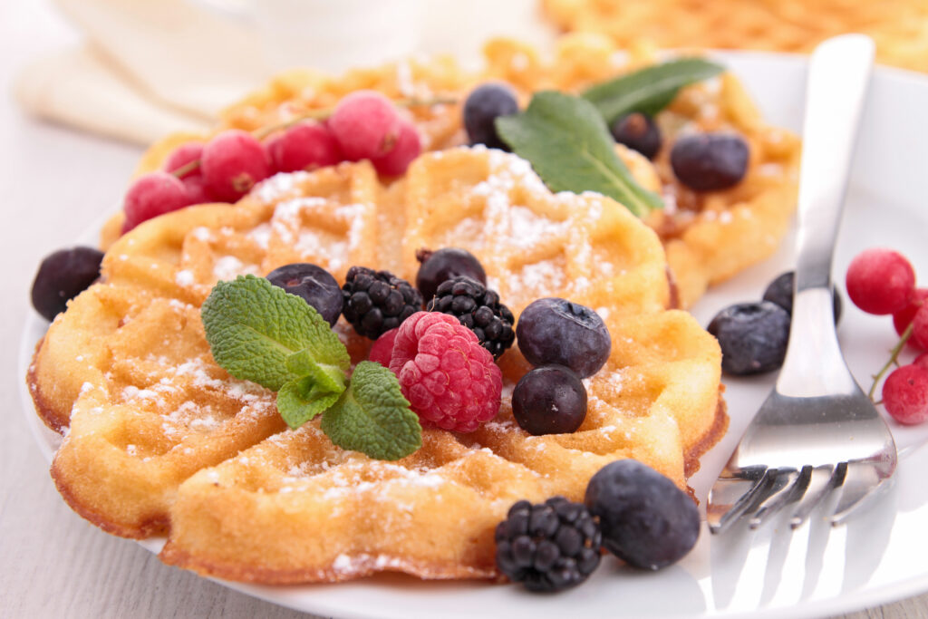 waffles and berries for breakfast before your wedding