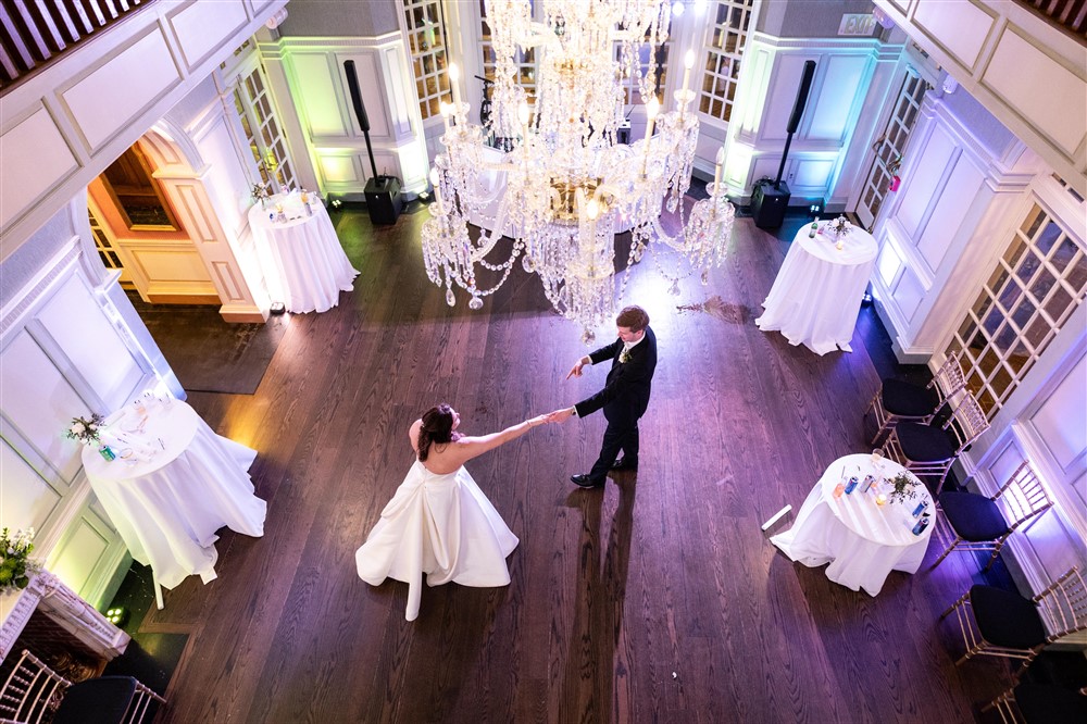 Dancing Couple at wedding