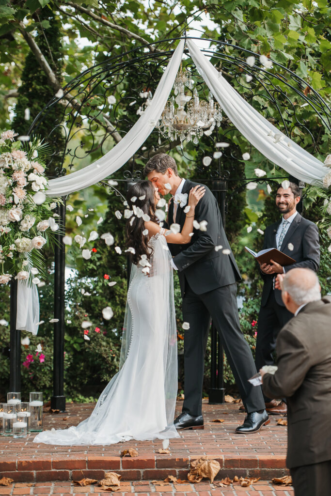 Wedding ceremony at Mankin Mansion