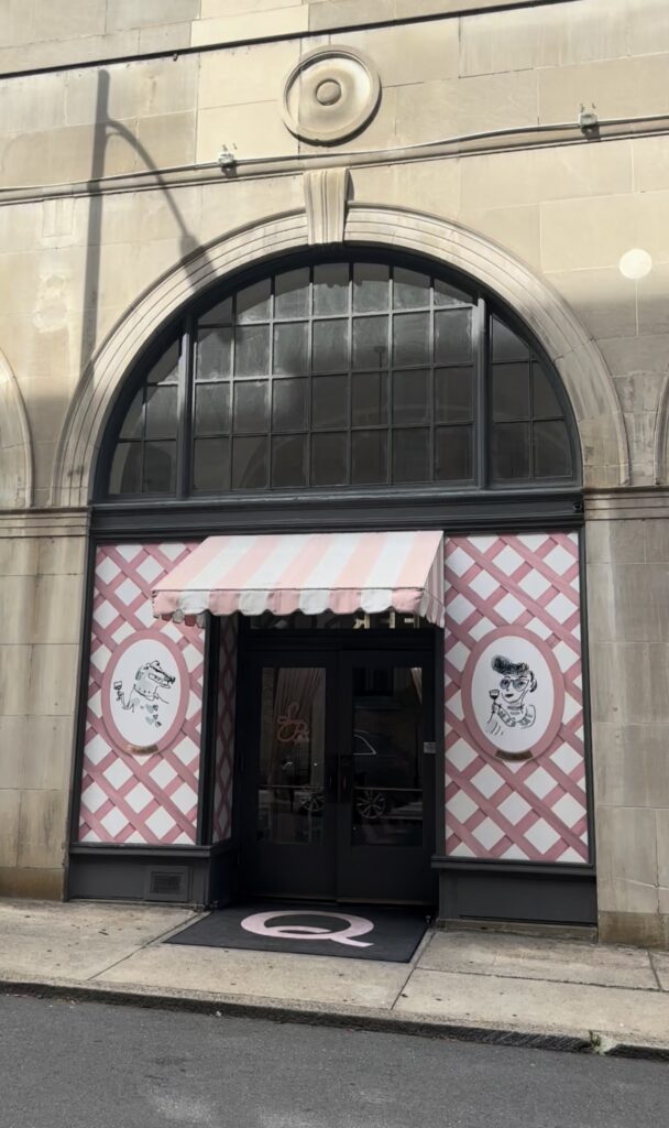 Quirk hotel